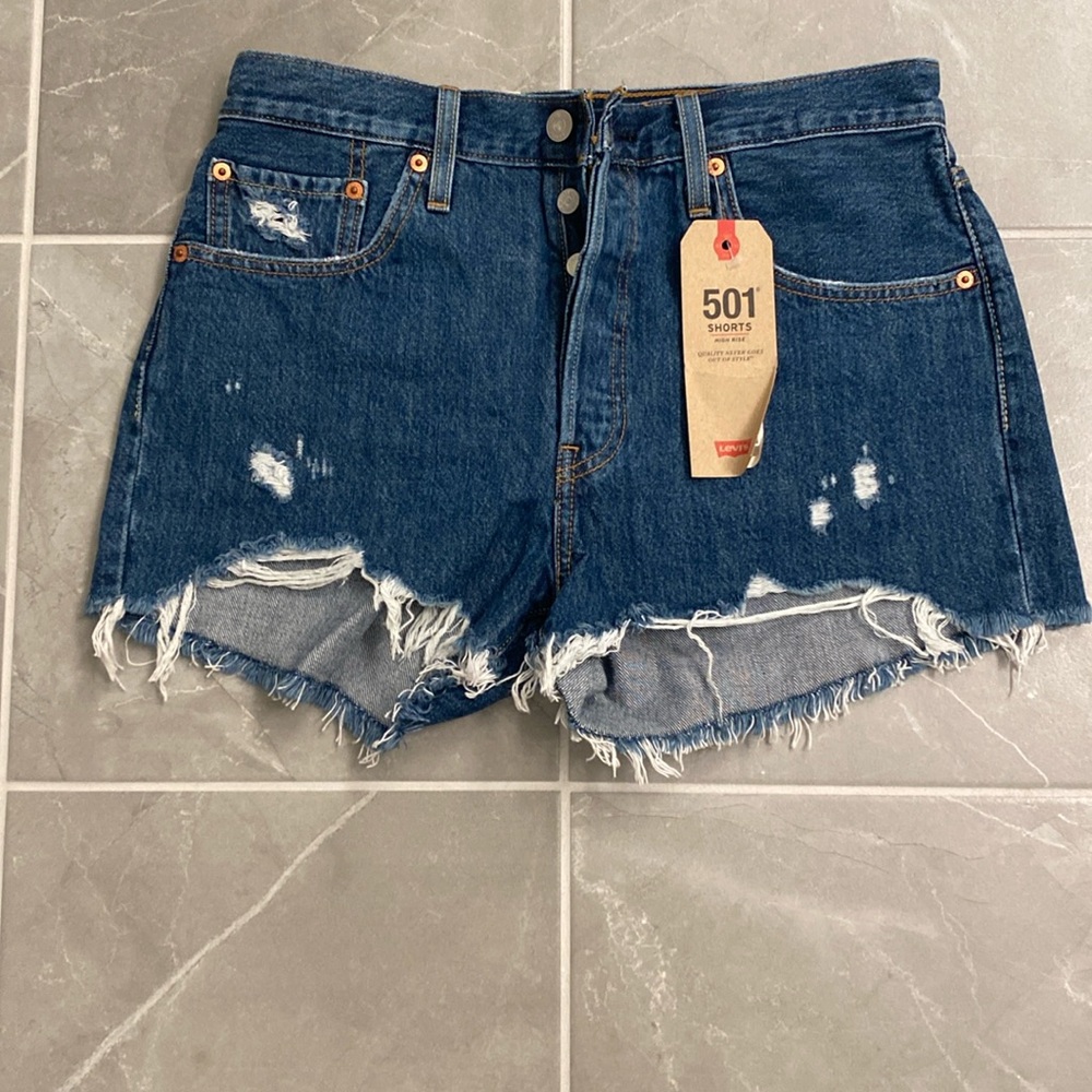 Levi’s Cutoff Shorts